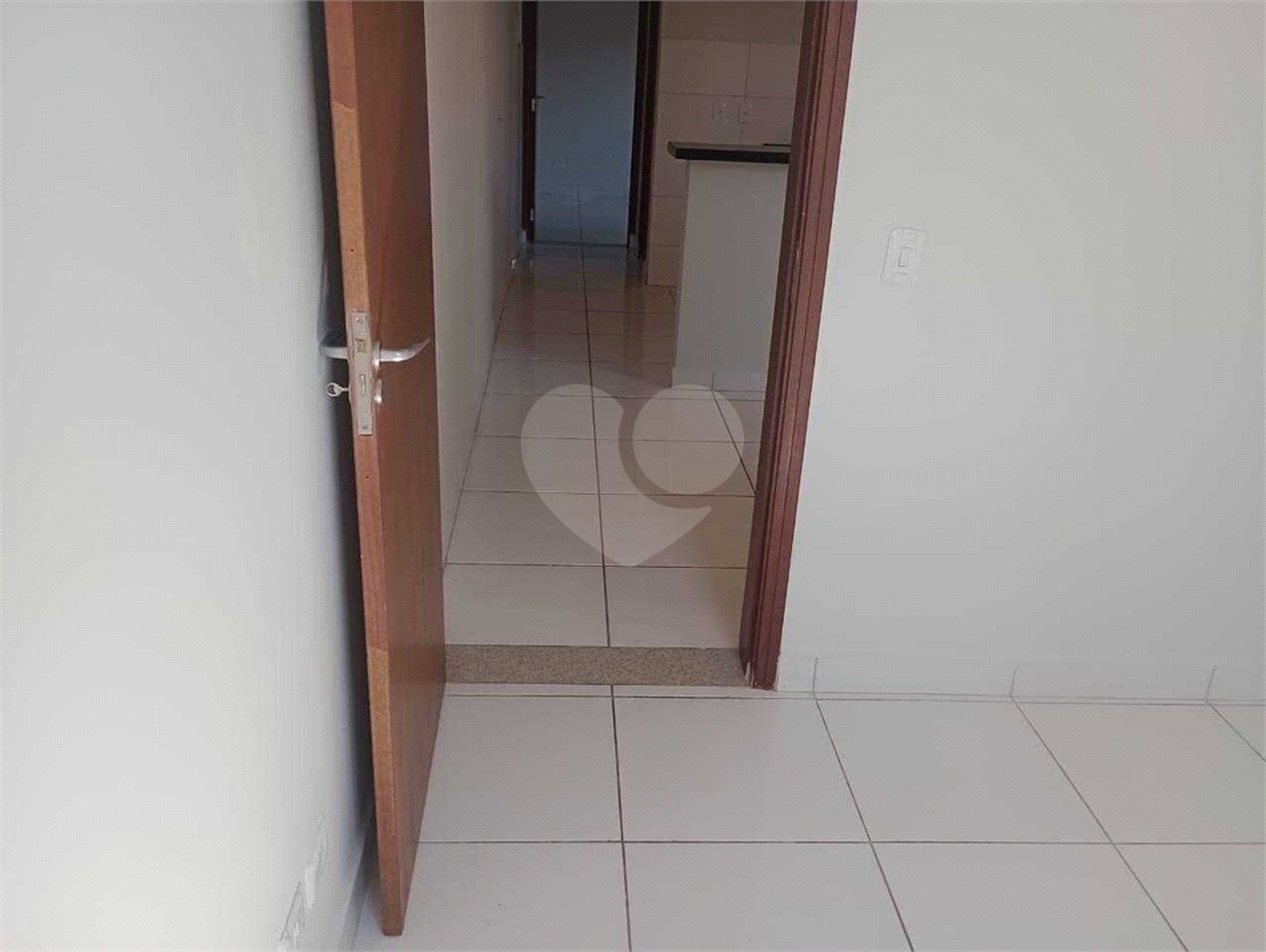 Casa à venda com 2 quartos no condomínio Villa Savoia, Sorocaba - SP