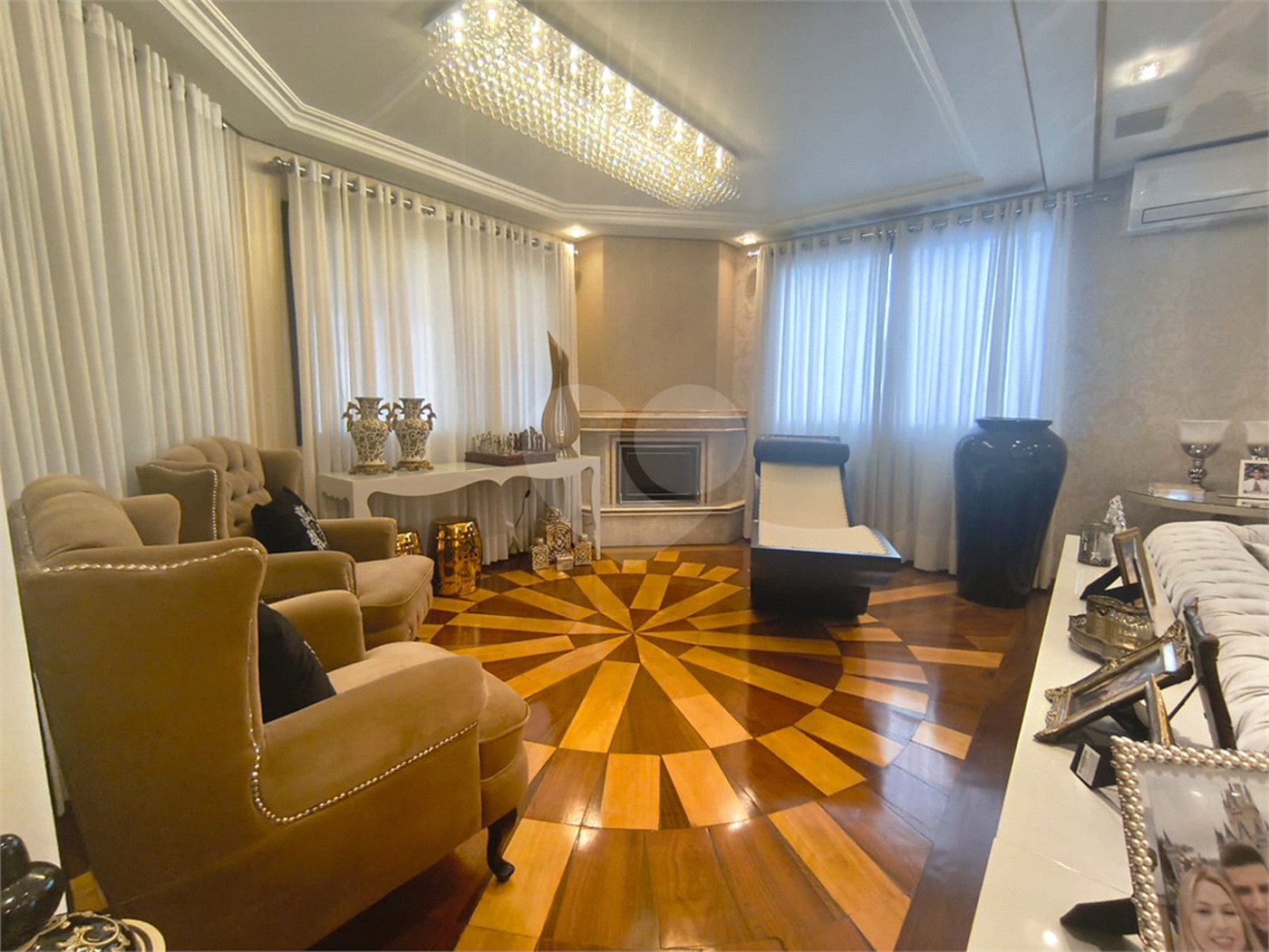 Apartamento à venda com 4 suítes em Santana, São Paulo, SP