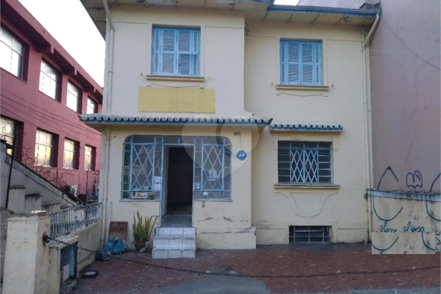 Prédio inteiro à venda em Santana, São Paulo, SP
