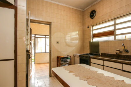Casa à venda com 3 quartos em Bela Aliança, São Paulo, SP