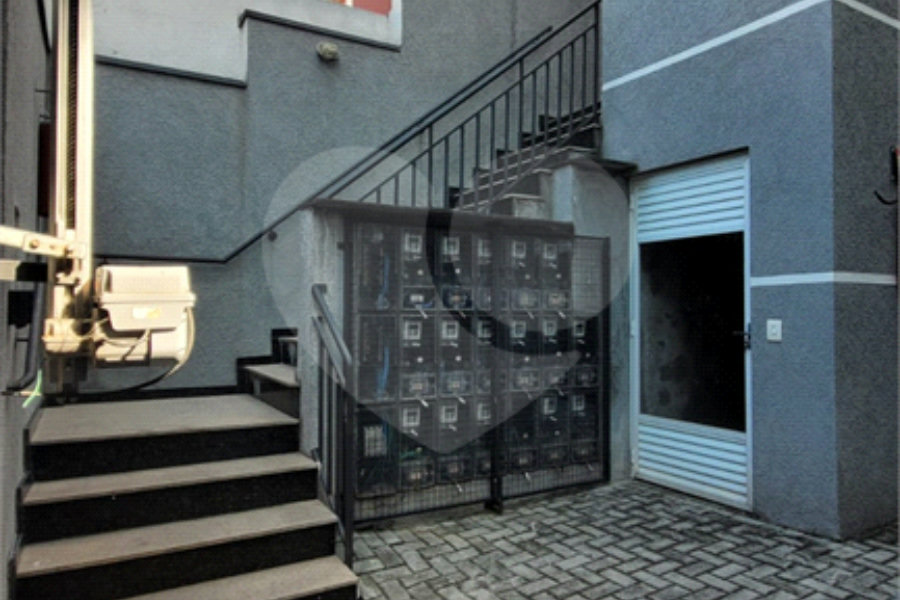 Casa à venda com 2 suítes no condomínio Residencial Sophia, São Paulo - SP
