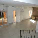 Casa à venda com 3 suítes no condomínio Recanto dos Paturis, Vinhedo - SP