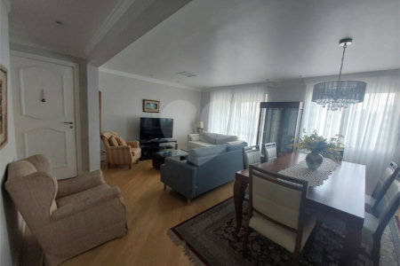 Apartamento à venda com 3 quartos, sendo 2 suítes,  em Cidade São Francisco, São Paulo, SP