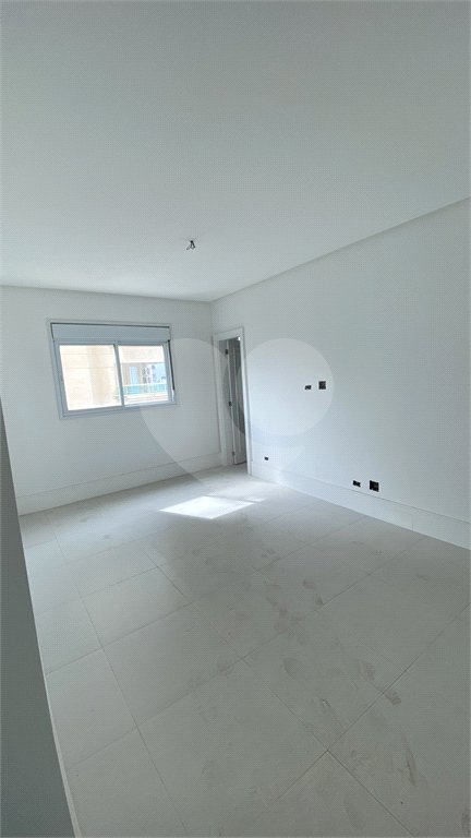 Apartamento Guarujá vista para o mar