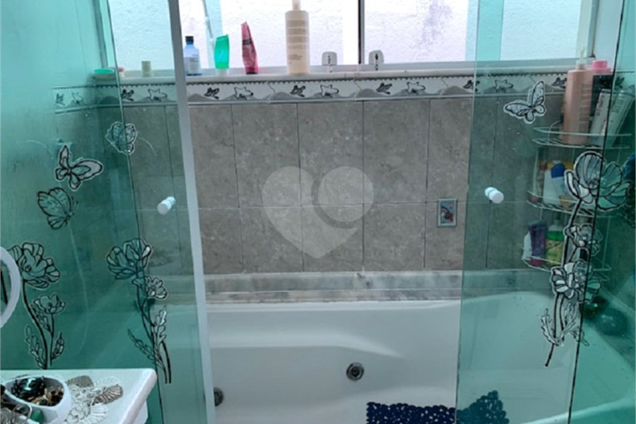 Sobrado à venda com 3 quartos, sendo 1 suíte, em Tremembé, São Paulo, SP