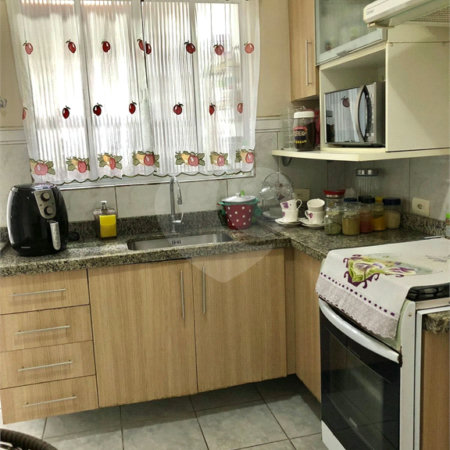 Casa à venda com 2 quartos no condomínio Világio Vitória, Mogi das Cruzes - SP