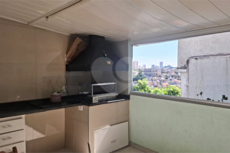 Sobrado à venda com 3 suítes em Vila Pompéia, São Paulo, SP