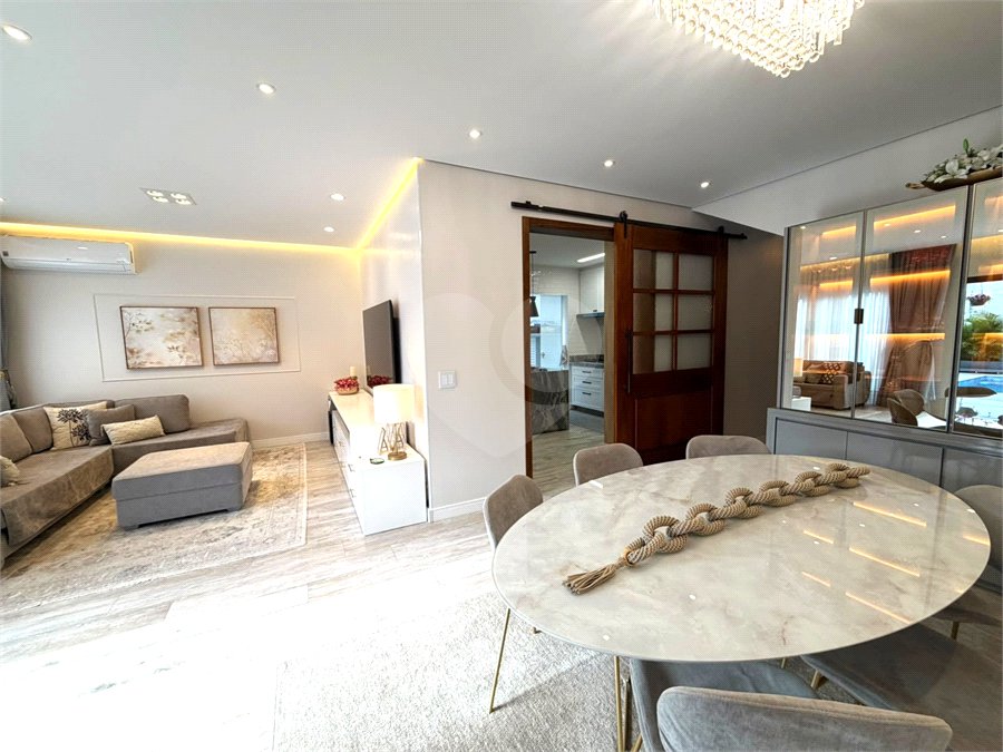 Casa à venda com 3 suítes no condomínio Palm Hill North, São Paulo - SP