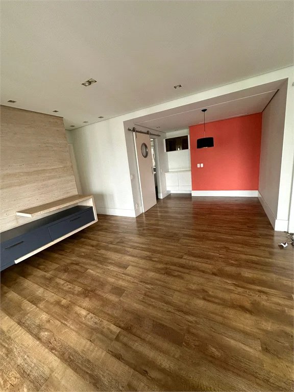 Apartamento à venda com 3 quartos, sendo 1 suíte, em Brooklin Paulista, São Paulo, SP