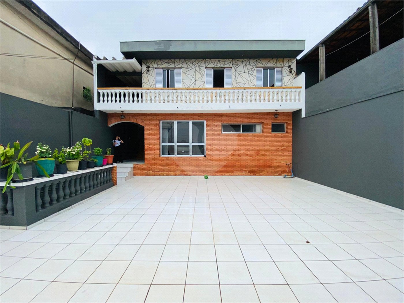 Sobrado à venda com 8 quartos em Jardim São Jorge (raposo Tavares), São Paulo, SP