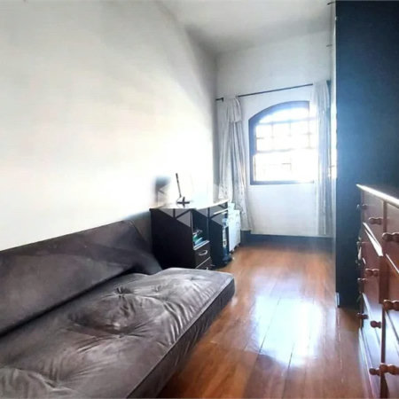Casa à venda com 4 quartos, sendo 1 suíte,  em Lapa, São Paulo, SP