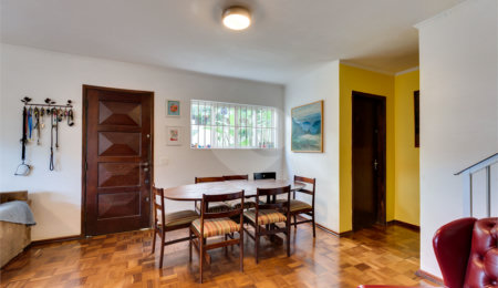 Casa de Vila à venda com 3 quartos, sendo 1 suíte,  em Alto da Boa Vista, São Paulo, SP