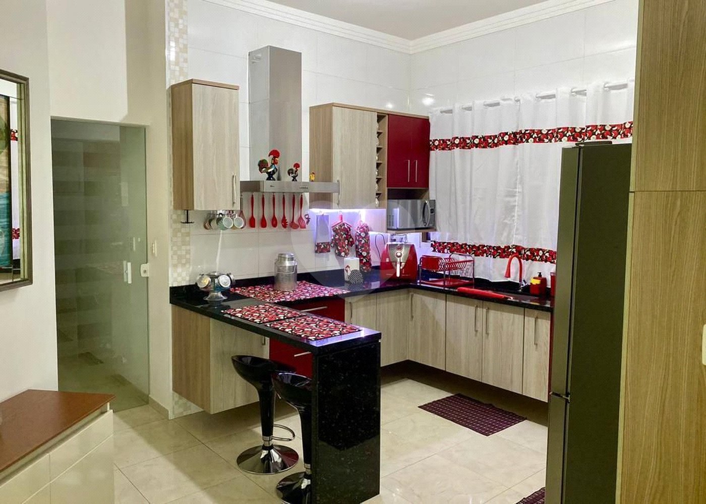 Casa à venda com 3 quartos, sendo 1 suíte, em Vila Miranda, Sumaré, SP