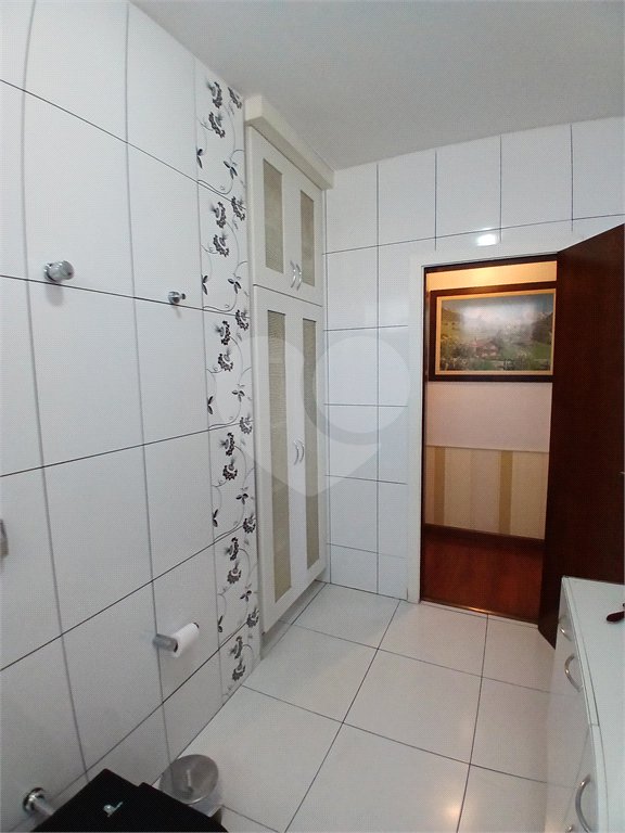 Sobrado à venda com 4 quartos, sendo 2 suítes, em Jardim Leonor, São Paulo, SP