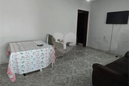 Casa à venda com 3 quartos em Vila Bela Flor, Mogi das Cruzes, SP