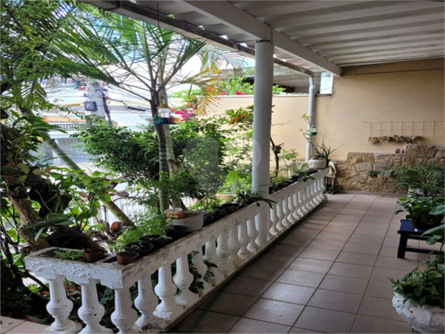 Casa Térrea à venda com 5 quartos, sendo 2 suítes,  em Jardim Aricanduva, São Paulo, SP