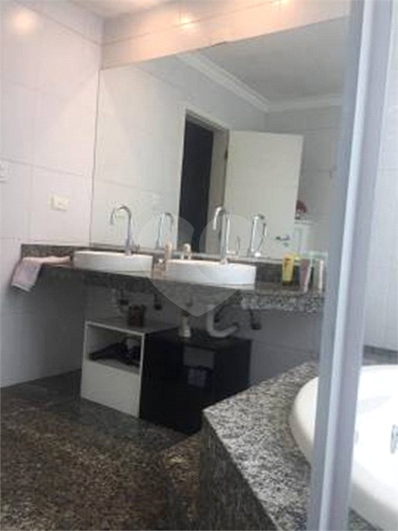 Casa à venda com 4 quartos, sendo 3 suítes, no condomínio Residencial Nova Cantareira, São Paulo - SP