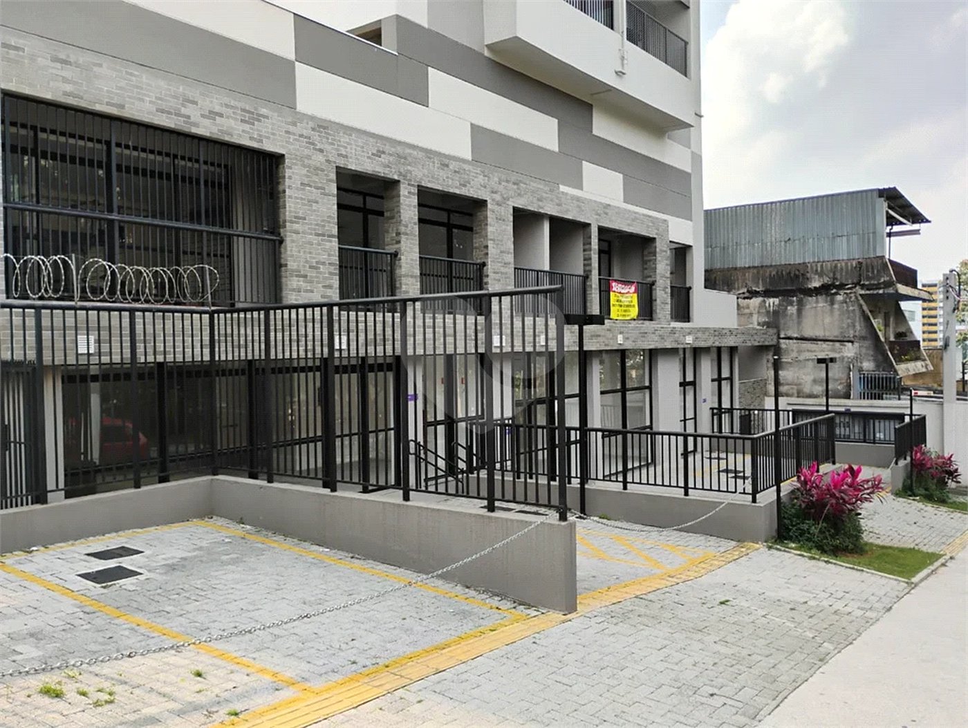 Excelente sala comercial com 50m2 no Jabaquara