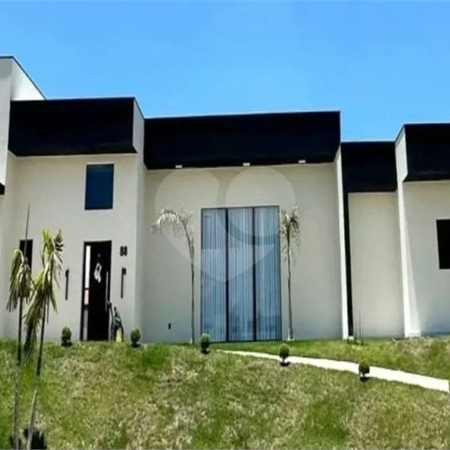 Casa à venda com 3 suítes no condomínio Terra Caxambu, Jundiaí - SP