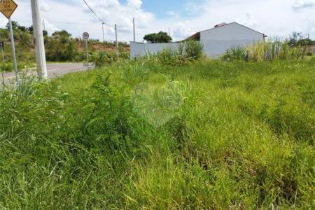 Terreno à venda no condomínio Terras de São Pedro, Salto - SP