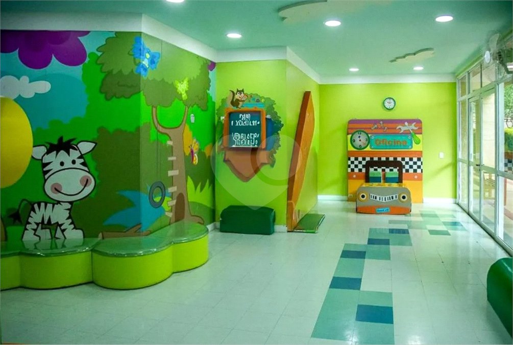 Apartamento à venda com 3 quartos, sendo 2 suítes, em Brooklin Paulista, São Paulo, SP