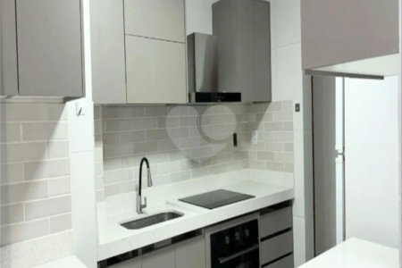 Apartamento à venda com 3 quartos, sendo 1 suíte, em Copacabana, Rio de Janeiro, RJ