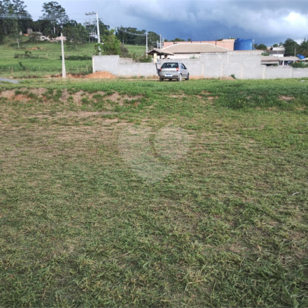 Chácara à venda com 2 quartos em Chácaras Berro D'água, Itu, SP