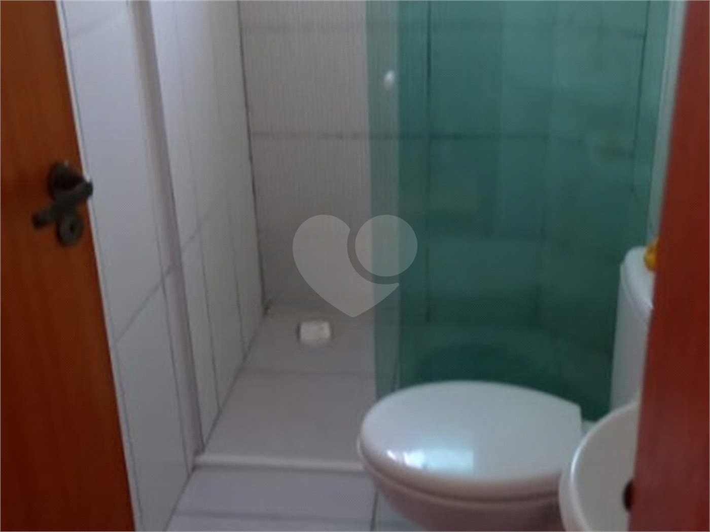Apartamento à venda com 2 quartos, sendo 1 suíte,  em Parque Santos Dumont, Votorantim, SP