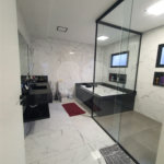 Casa à venda com 6 quartos, sendo 4 suítes, em Chácara do Remanso, Vargem Grande Paulista, SP
