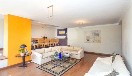 Apartamento à venda com 3 quartos, sendo 2 suítes,  em Alto da Boa Vista, São Paulo, SP