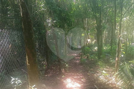 Terreno à venda em Dos Finco, São Bernardo do Campo, SP