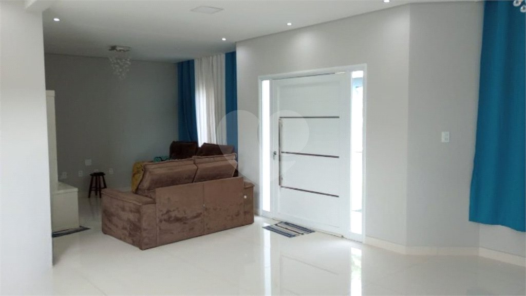 Casa à venda com 3 suítes em Caixa D´água, Vinhedo, SP