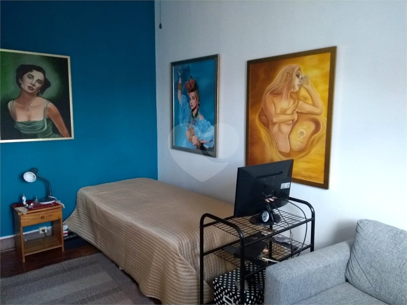 Sobrado à venda com 4 quartos, sendo 1 suíte, em Indianópolis, São Paulo, SP