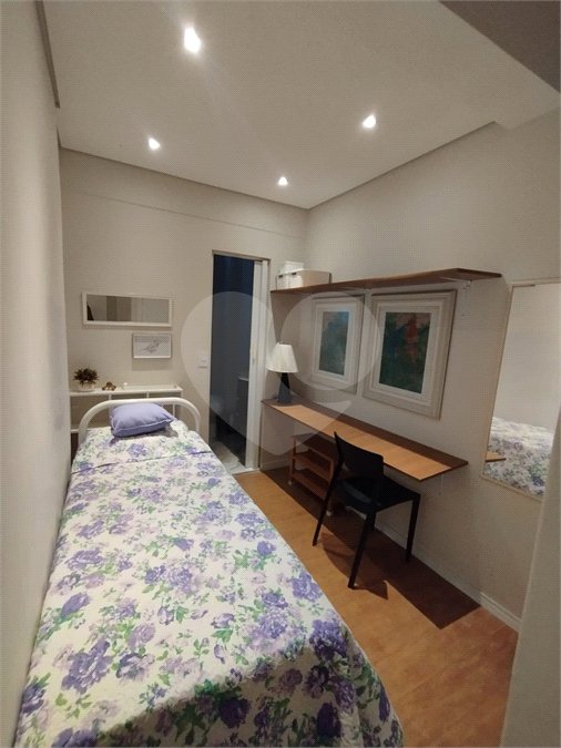 Apartamento à venda com 2 quartos, sendo 1 suíte,  em Higienópolis, São Paulo, SP