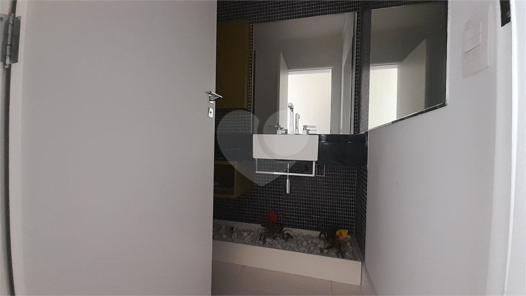 Sobrado à venda com 6 quartos, sendo 5 suítes, no Centro, São Bernardo do Campo, SP