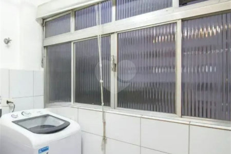 Apartamento à venda com 2 quartos em Vila Uberabinha, São Paulo, SP