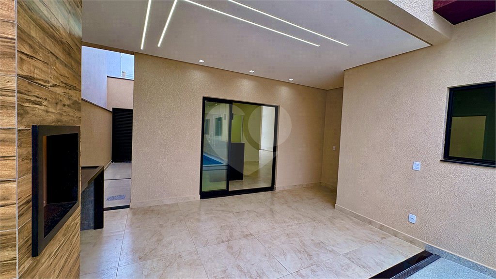 Casa à venda com 3 quartos, sendo 1 suíte, no condomínio Residencial Villagio Wanel, Sorocaba - SP