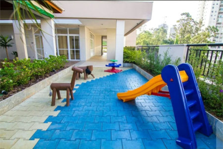 Apartamento à venda com 2 suítes em Vila Andrade, São Paulo, SP