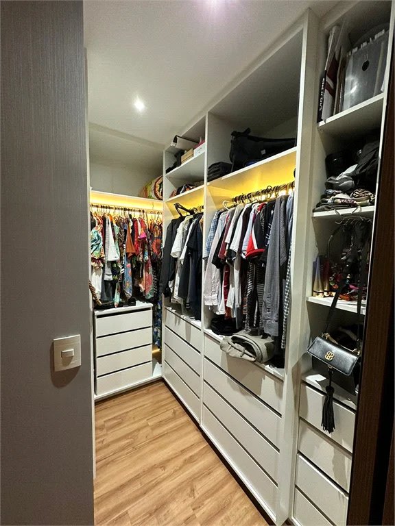 Apartamento à venda com 3 quartos, sendo 1 suíte,  em Butantã, São Paulo, SP