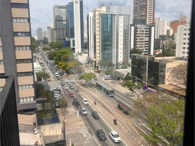 Apartamento à venda com 1 quarto em Campo Belo, São Paulo, SP