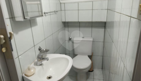 Casa à venda com 3 quartos, sendo 2 suítes,  em Vila Nivi, São Paulo, SP