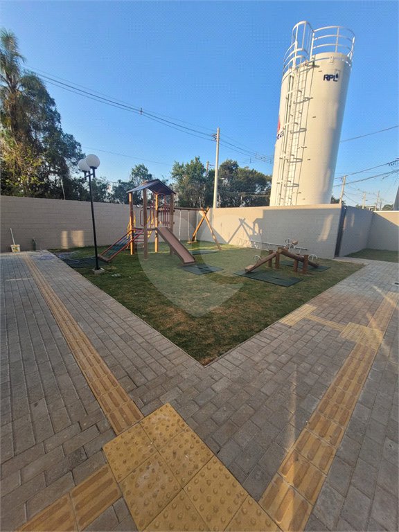 Casa à venda com 2 quartos no condomínio Residencial Caxangá 2, Suzano - SP