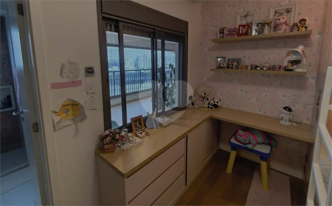 Apartamento para alugar com 3 suítes em Chácara Santo Antônio, São Paulo, SP