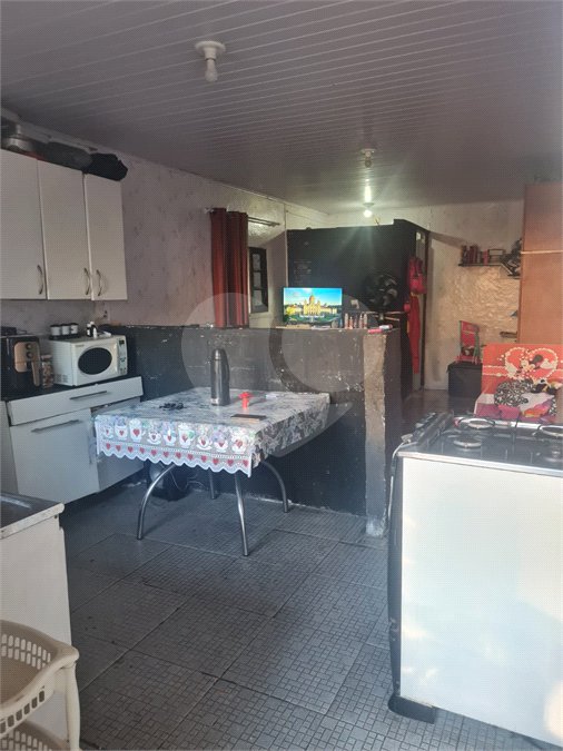 Sobrado à venda com 5 quartos, sendo 4 suítes, em Parque Edu Chaves, São Paulo, SP