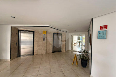 Apartamento à venda com 2 quartos em Sítio Pinheirinho, São Paulo, SP