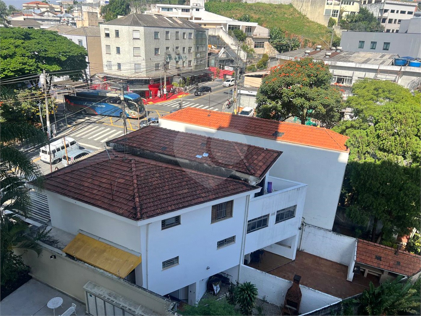Sobrado à venda com 3 quartos em Santana, São Paulo, SP