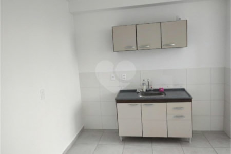 Apartamento à venda com 2 quartos em Guaiaúna, São Paulo, SP