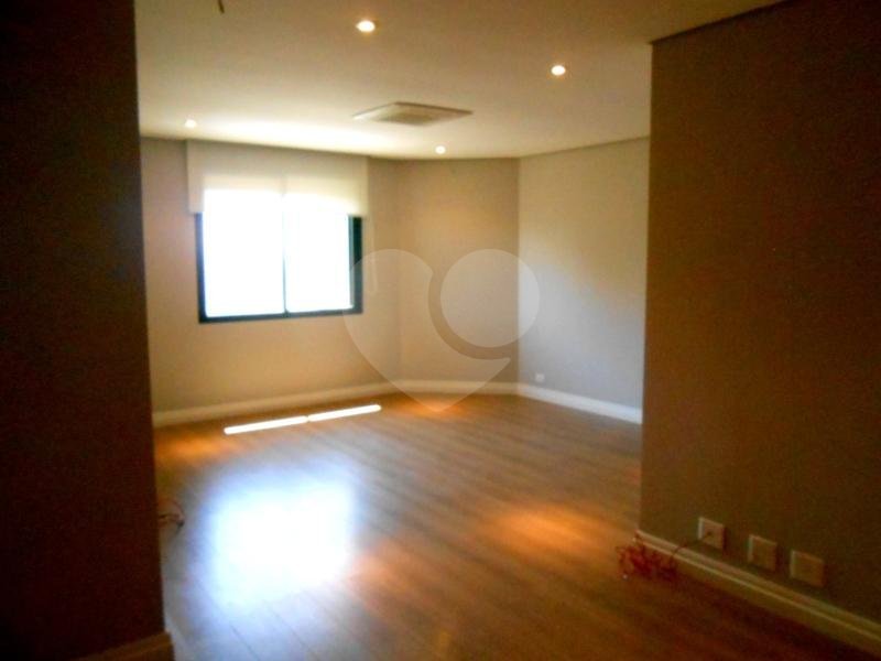 Apartamento à venda com 4 suítes em Vila Suzana, São Paulo, SP