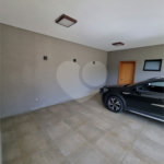 Casa à venda com 3 suítes no condomínio Campo de Toscana, Vinhedo - SP