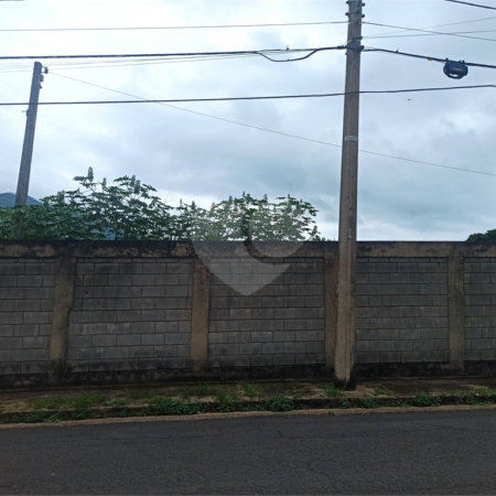 Terreno à venda em Nova Gardênia, Atibaia, SP
